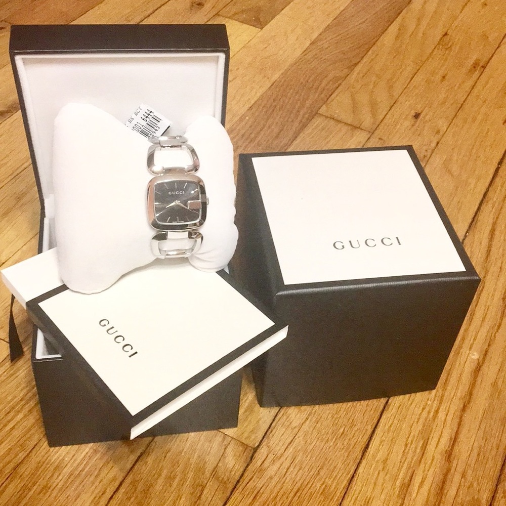 Gucci Quarters Watch in silver tone - Picture 5 of 6